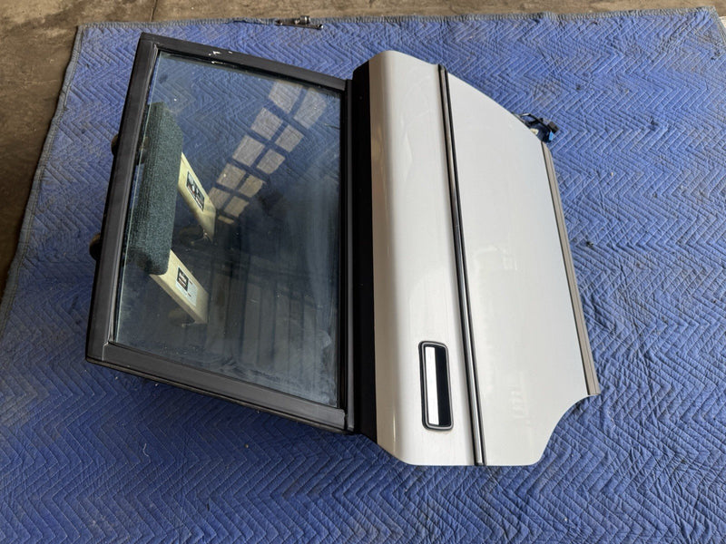 1986-1993 Volvo 240 244 Sedan Passenger Right Rear Door Silver Metallic #4860E