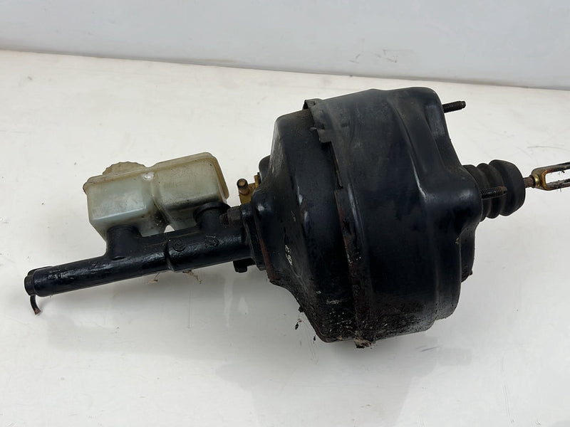 1975-1980 Volvo 244 Brake Booster Master Cylinder OEM