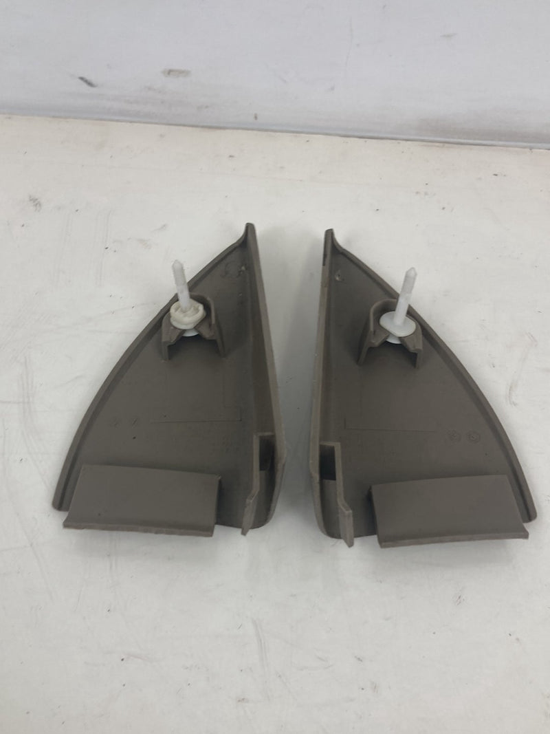 1995-1998 Chevrolet Silverado 2500 GMT400 Corner Mirror Trim Interior OEM