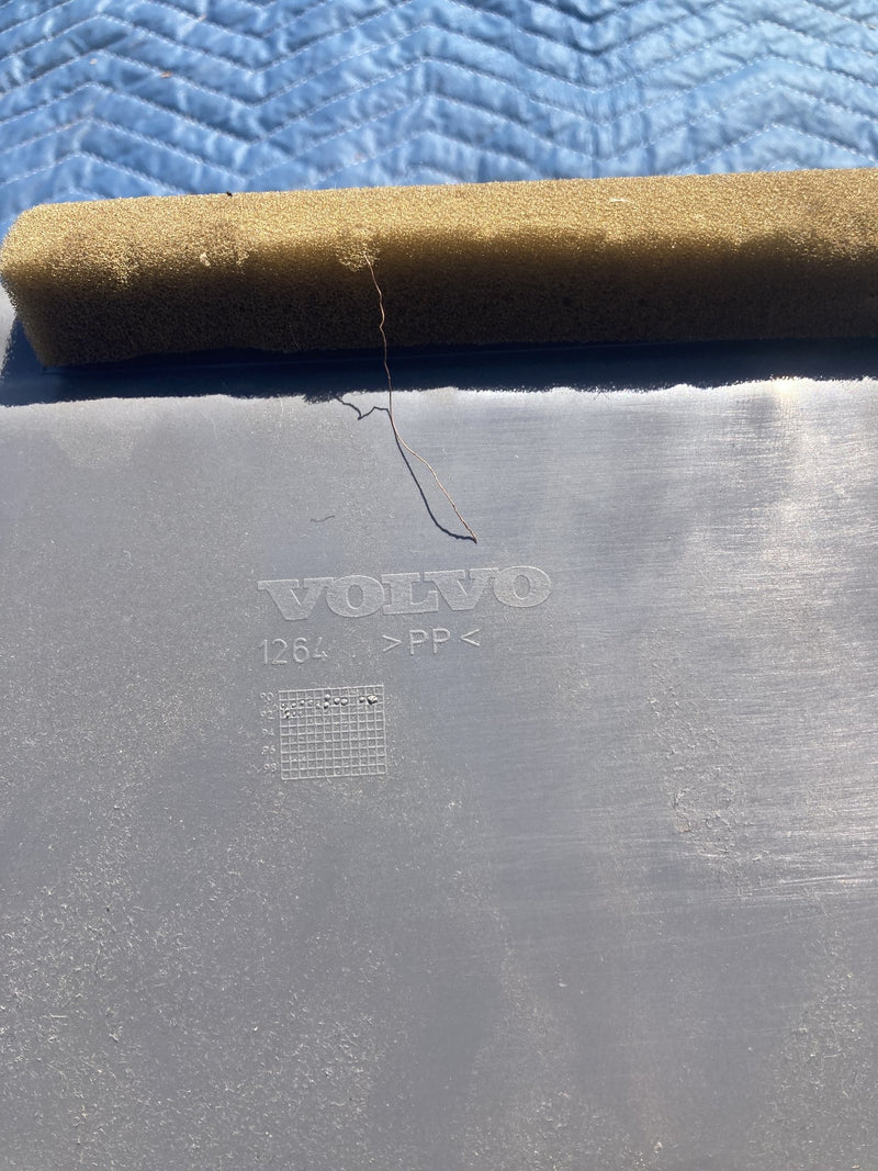1992 Volvo 940 944 - Rear Seat Base PN: 1350325