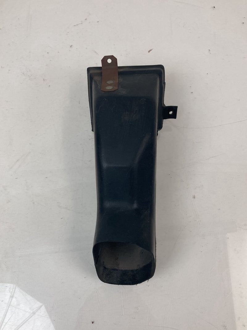 1988 Chevrolet Silverado 1500 GMT400 - Dash Duct PN: 15530574