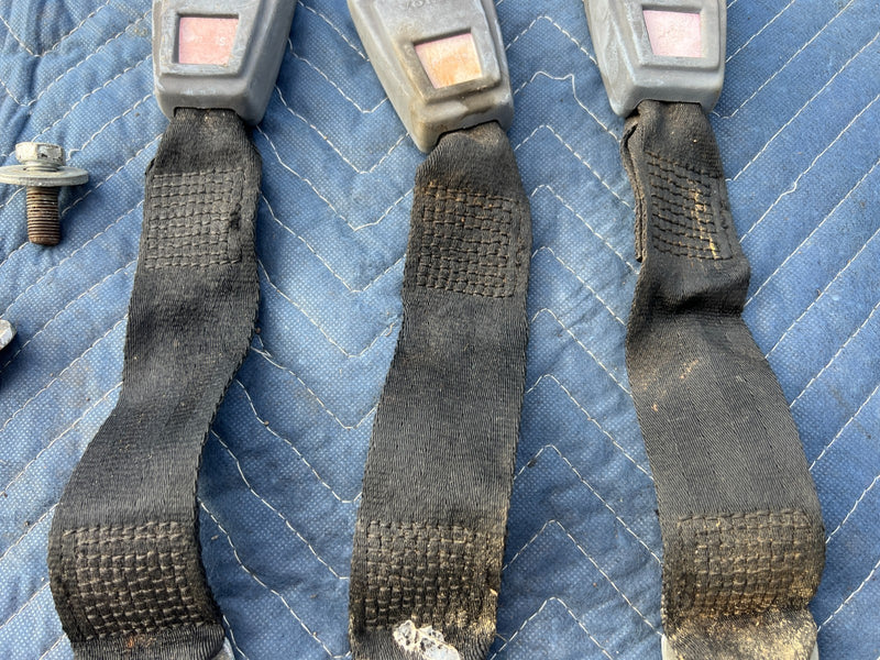 1967-1974 Volvo 140 142 Coupe Rear Seat Belt Buckle Set of 3 OEM #4883EM