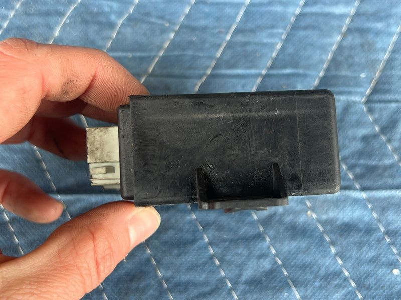 1992-1995 Volvo 940 740 Cruise Control Module CCM ECU 9130207 OEM #3218EM