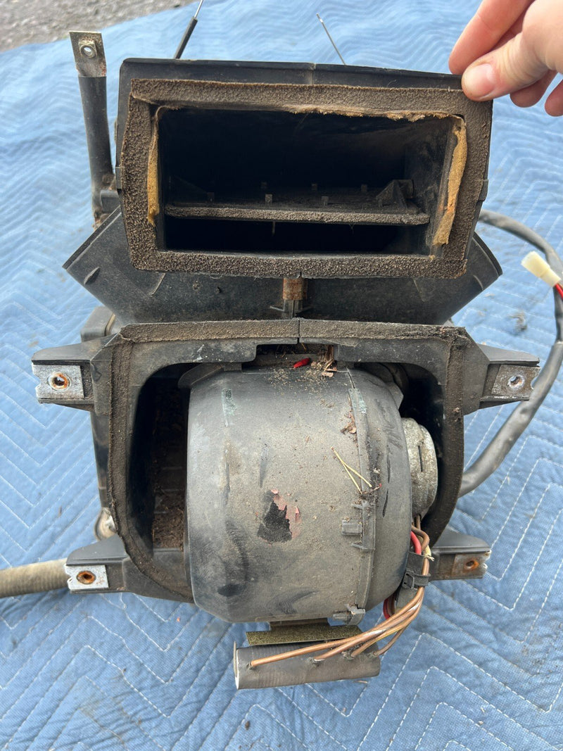1983-1985 Porsche 944 HVAC AC Heat Heater Air Box Cooling System OEM #2526EM