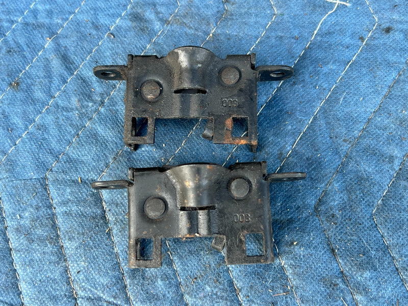 1996-2003 Mercedes W210 E320 Hood Latch Catch Hardware Engine Bonnet OEM #4675EM