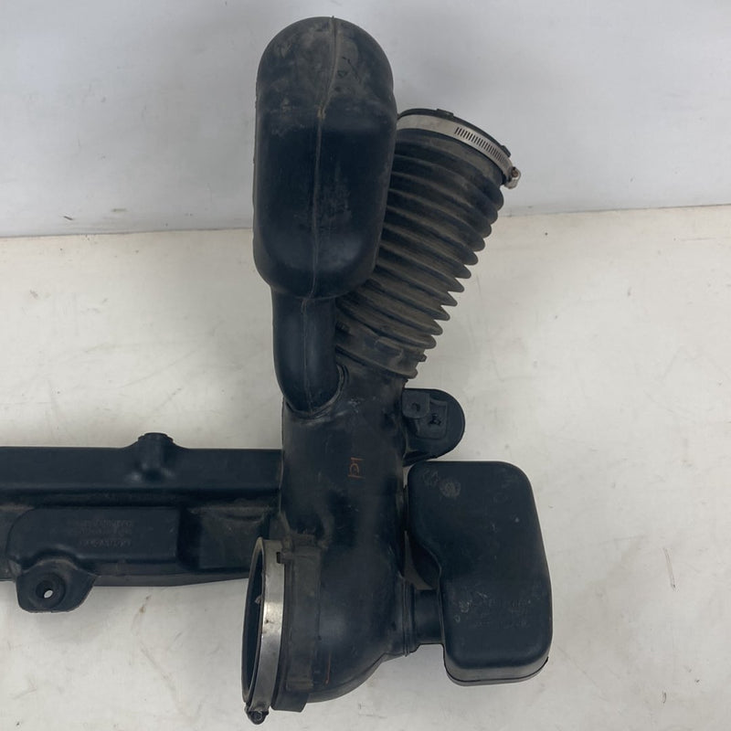 2007-2014 Chevrolet Silverado GMT900 Air Intake 15901934 ANB16003 OEM #5355M