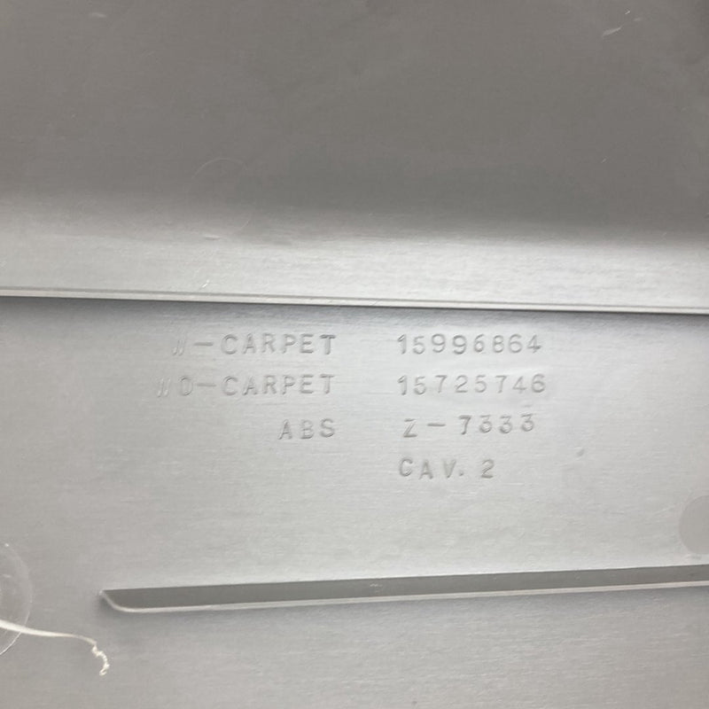 1996 Chevrolet Silverado GMT800 - Jack & Tool Kit