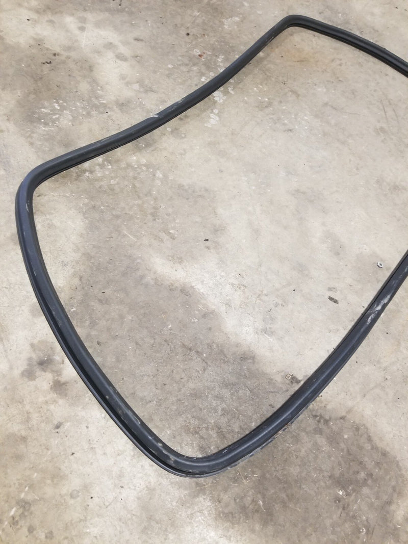 1984-93 BMW E30 318i 325i Trunk Deck Lid Weather Seal Gasket Guard OEM #CN590