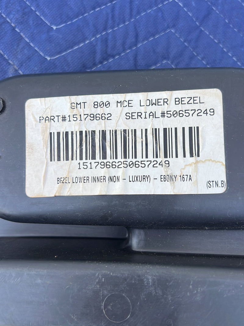 Chevrolet Silverado - Cup Holder Front Console PN: 15179662