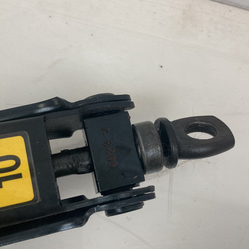 1996 Chevrolet Silverado GMT800 - Jack & Tool Kit