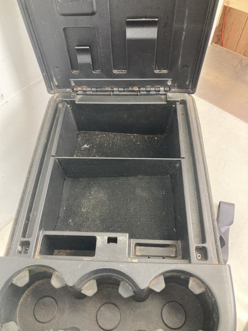 2014-2019 Chevrolet Silverado 1500 2500 3500 Center Console Seat Front #5601M