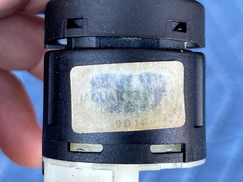 1998-2003 Jaguar XJR XJ8 Front & Rear Fog Light Switch Dash LNC6016AC OEM #4611E