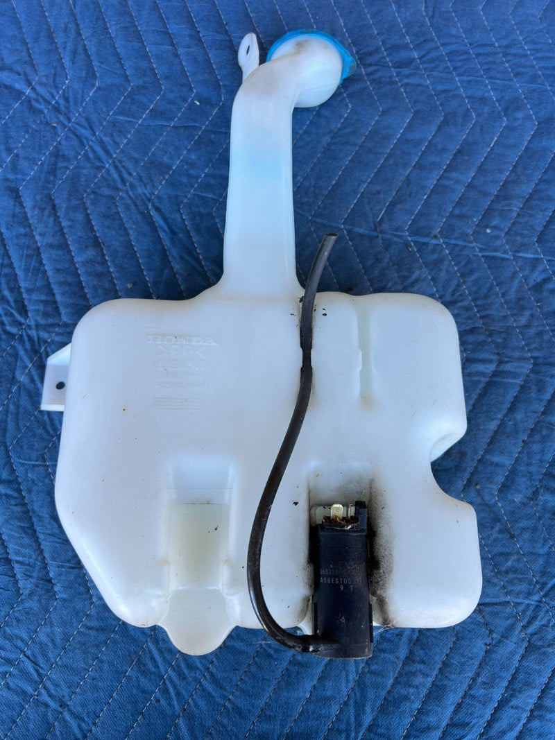 1998-2002 Honda Accord Windshield Washer Fluid Jug 060351-989 OEM #2022CN