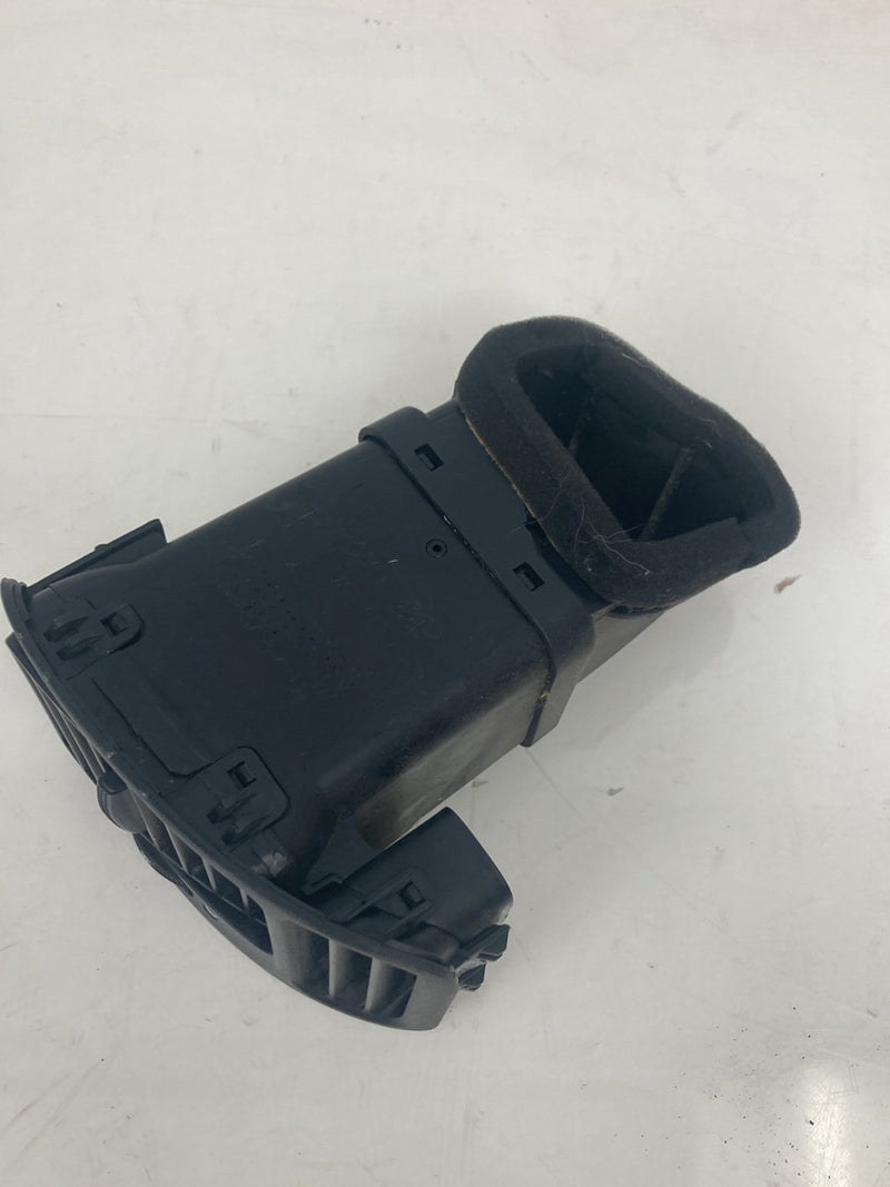 2002-2004 Honda CR-V RD2 Dash Air Vent Right 77630-S9A-00 OEM #5120M