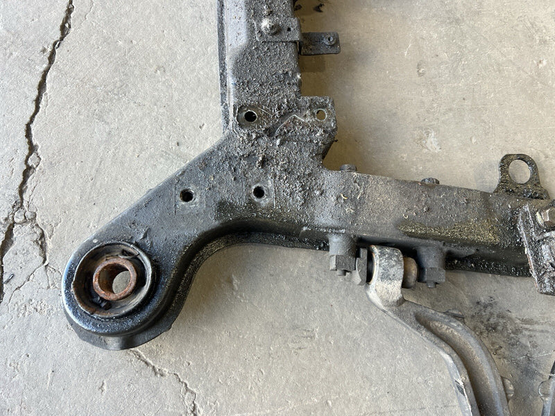 1998-2000 Volvo V70 XC V70R AWD Front Subframe Engine Cradle K Frame OEM #3967E
