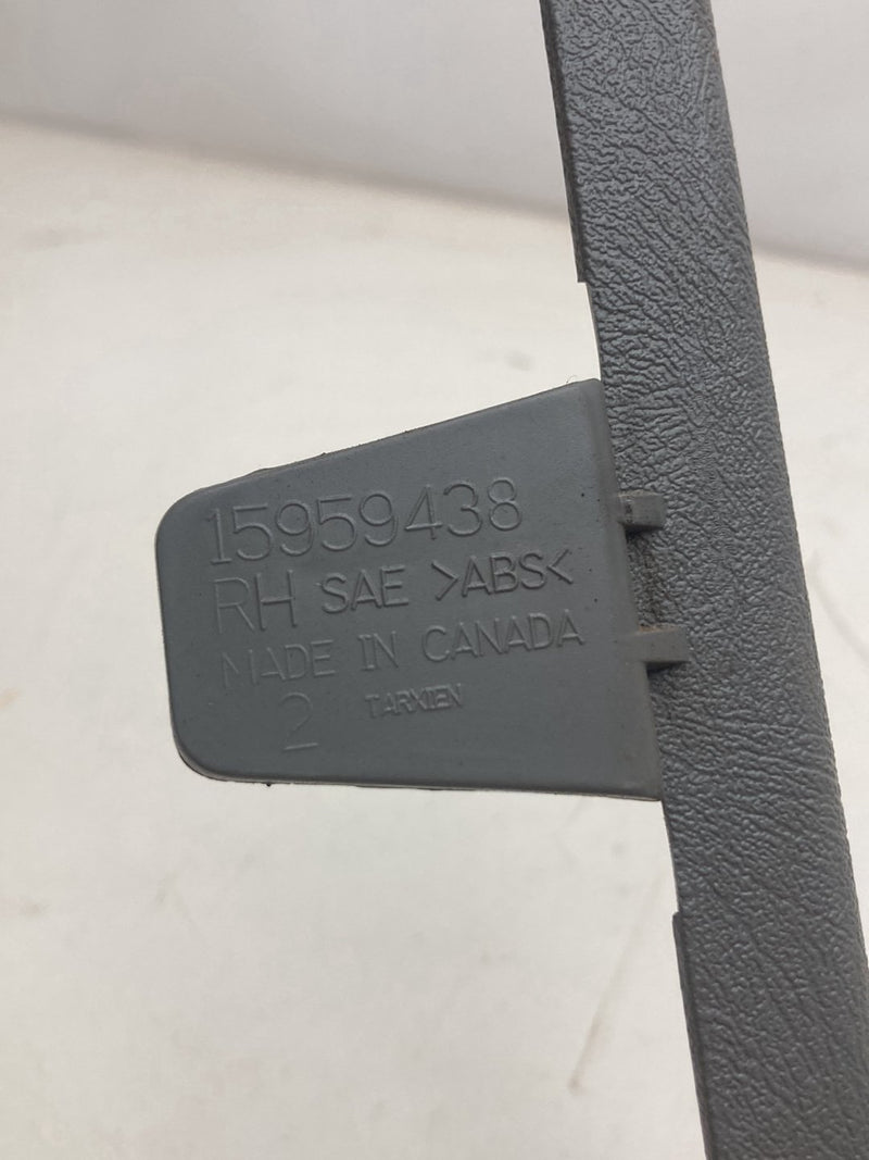 1996 Chevrolet Silverado GMT800 - Interior Trim Panel PN: 15959437 15959438
