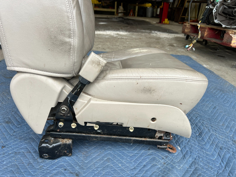 2002-2006 Toyota Camry Front Driver Left LH Seat Beige Leather OEM #5009EM