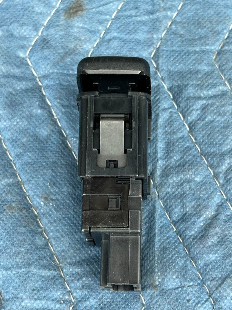 1998-2002 Honda Accord M15784 Dash Cruise Control Switch Button #1949CN