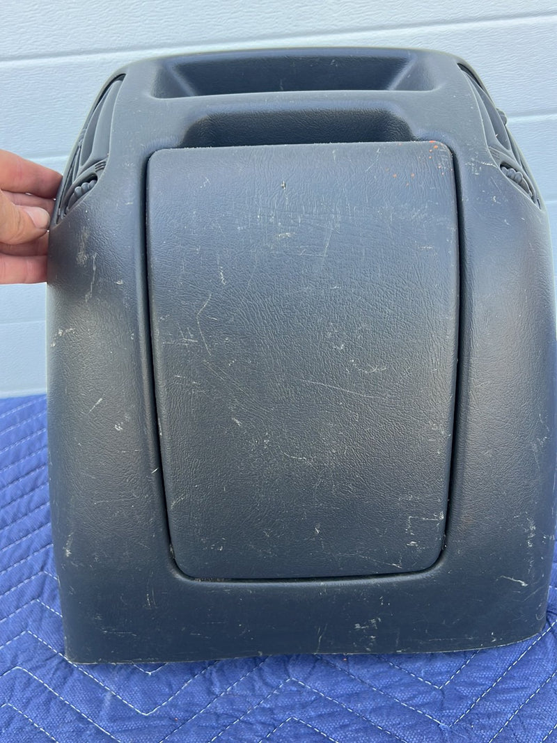 Chevrolet Silverado - Center Console PN: 1501581