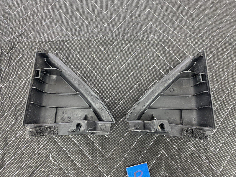 09-10 Pontiac Vibe 09-13 Toyota Matrix Door Mirror Corner Trim L & R OEM #3144E