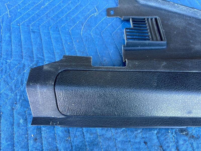 1986-1993 Volvo 240 244 245 Driver Left LH Knee Bolster Trim Black OEM #4511EM