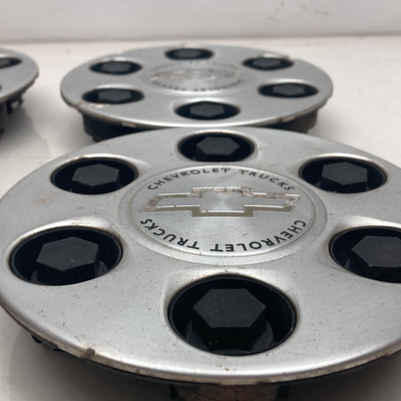 1996 Chevrolet Silverado GMT800 - Hub Cap PN: 1572387