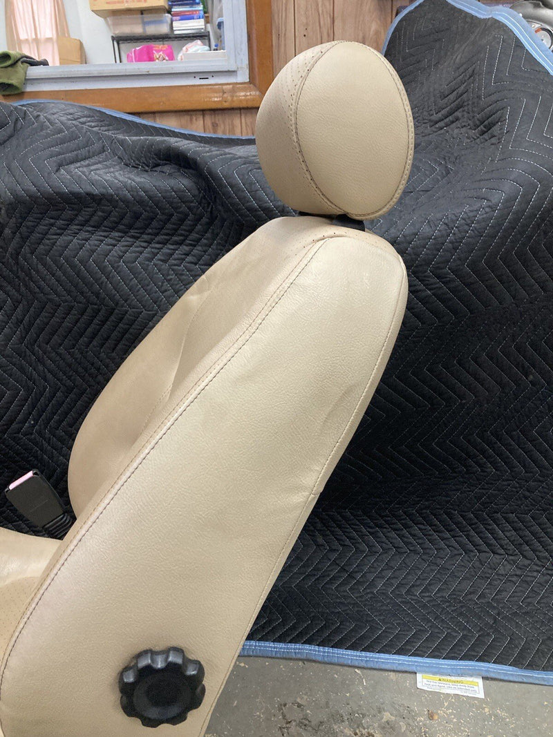 1998-2005 Land Rover Freelander Front Left LH Driver Seat Tan OEM #3023M