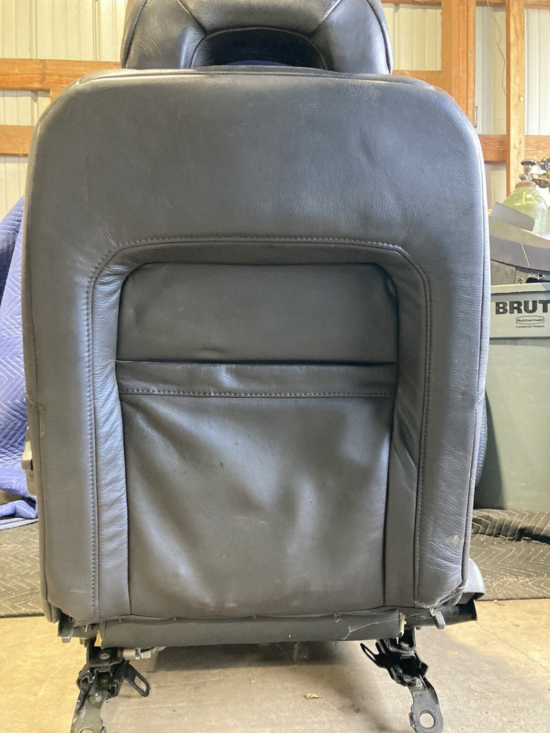 2004-2007 Volvo S60R V70R S60 Passenger Right Front Seat Blue Leather OEM #2832M