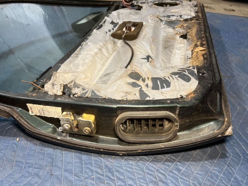 1983-1985 Porsche 944 Green Front Driver Left LH Door Panel Assembly OEM #2508EM