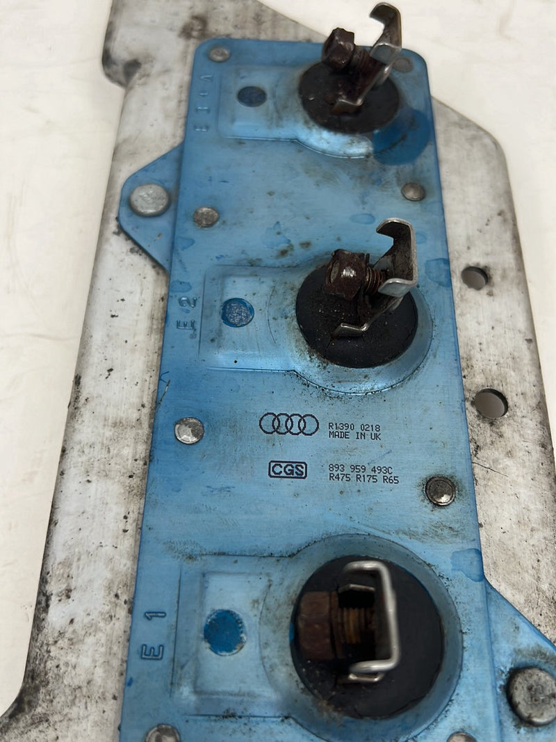 1996-2003 Audi S8 D2 A8 Radiator Cooling Fan Resistor Mounting Plate OE #6553EM