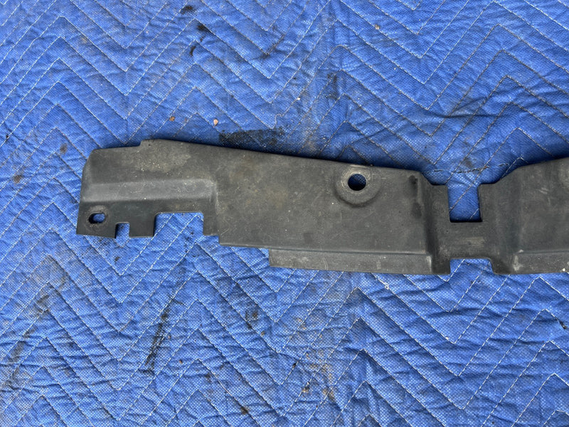 1992-1995 Volvo 940 740 Turbo Front Radiator Filler Panel Trim OEM #3263EM
