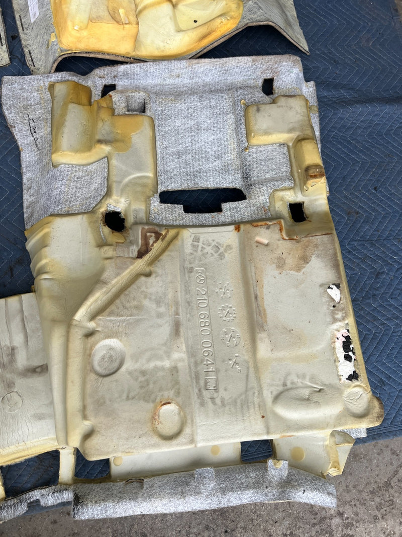 1998-2003 Mercedes W210 E320 Wagon Molded Carpet Full Set Tan OEM #4738EM
