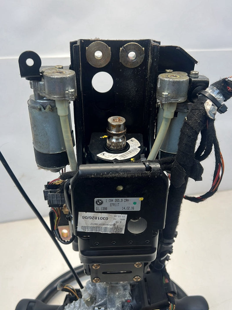 2006 BMW X5 E53 - Steering Column PN: 10942659