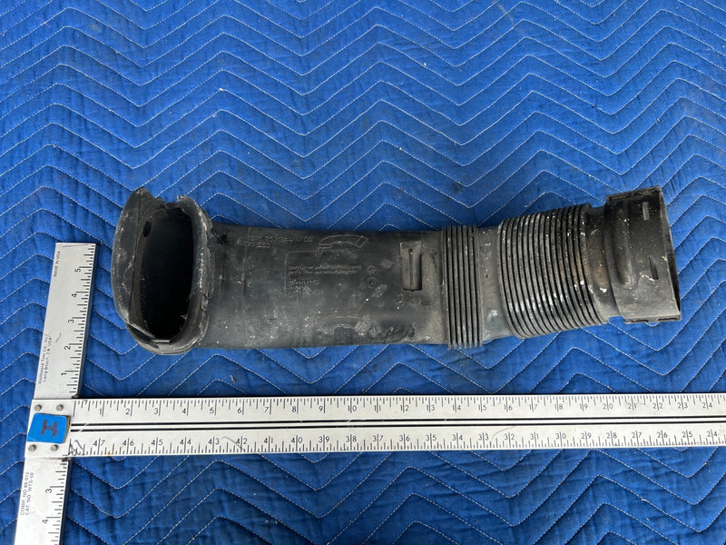 2011-2013 BMW X5 X5M E70 Turbo Air Intake Tube Duct Hose 13717571344 OEM #2058EM