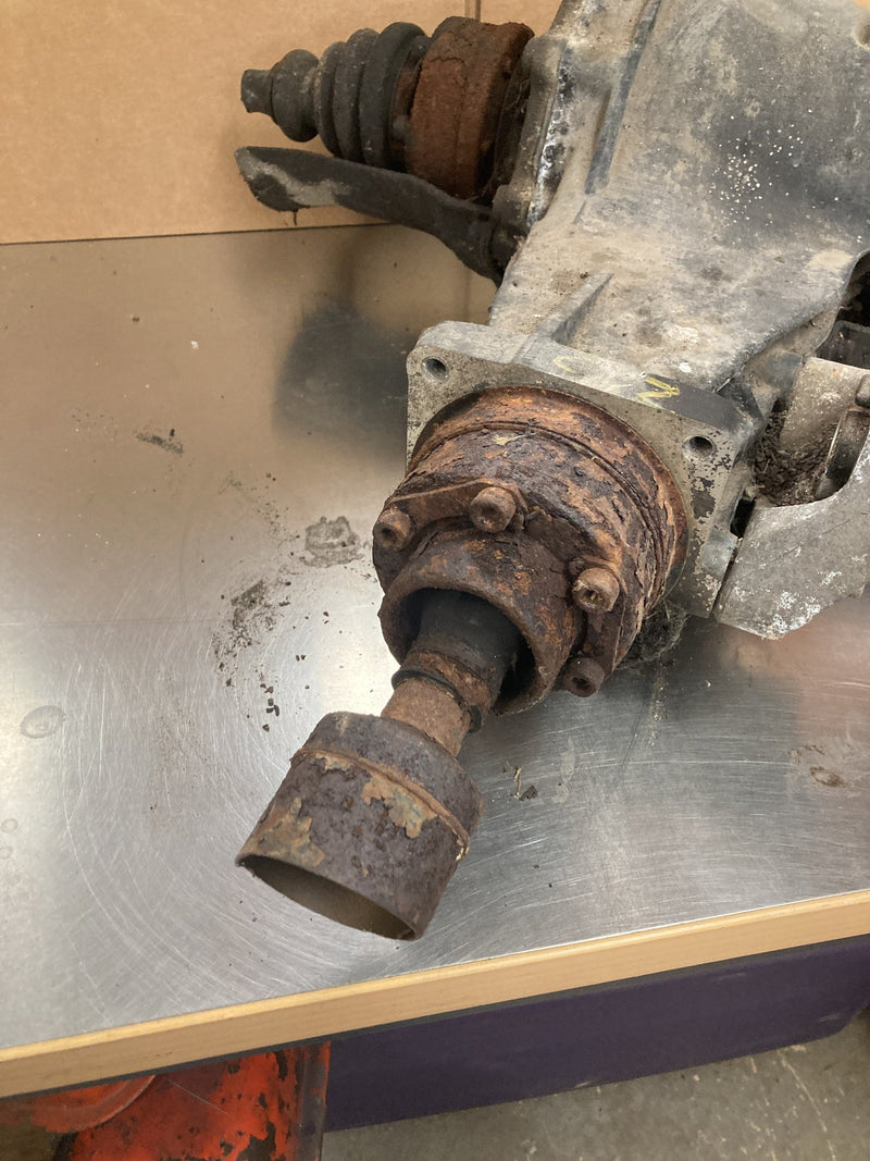 2001-2005 VW Volkswagen Passat Rear Differential DAJ CKP 3.889:1 OEM #5570M