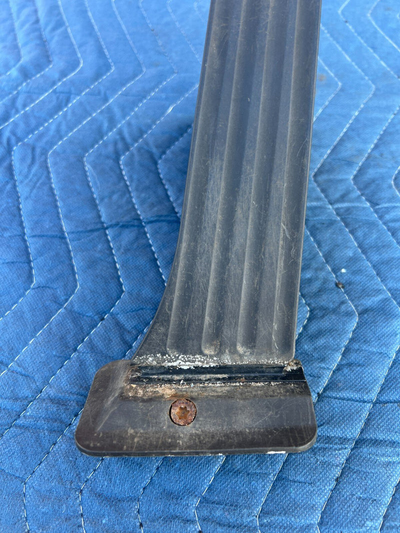 2011-2017 BMW X3 F25 Gas Pedal Accelerator Throttle Pad Assembly OEM #2354EM