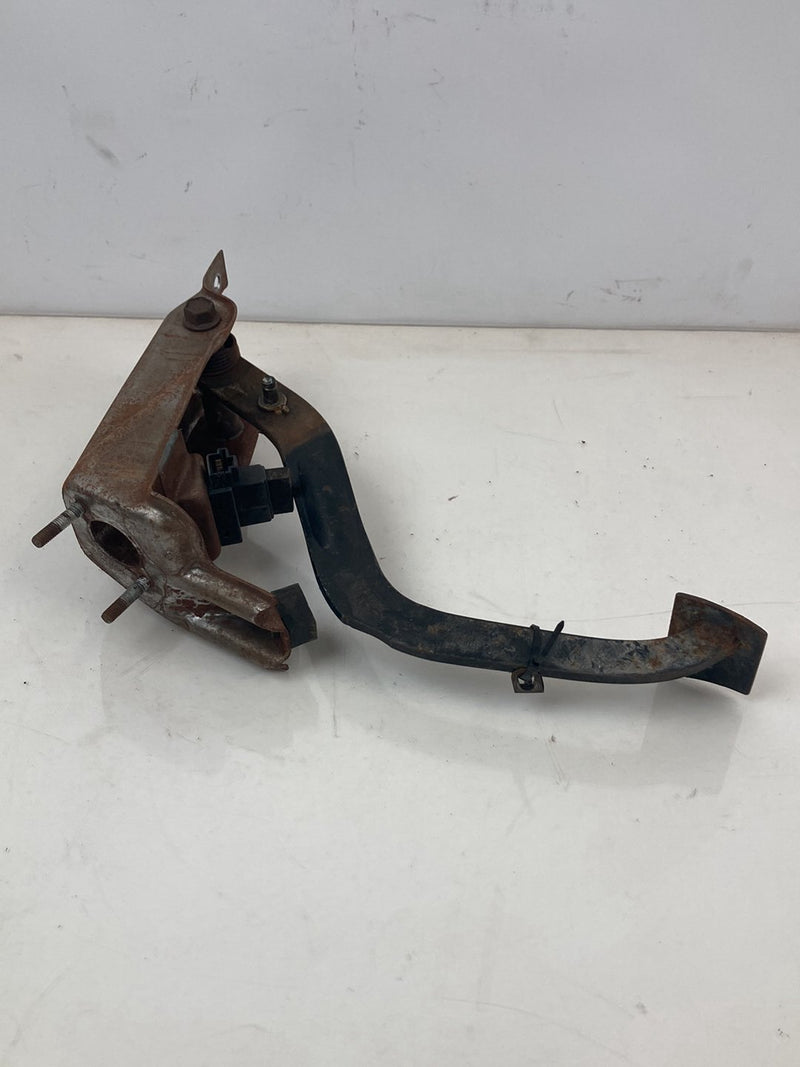 1988 Chevrolet Silverado 1500 GMT400 - Brake Pedal PN: 14788