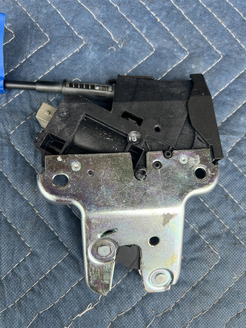 2005-2011 Audi A6 Trunk Deck Lid Latch Assembly 4F0 827 645 A OEM #46ZJ