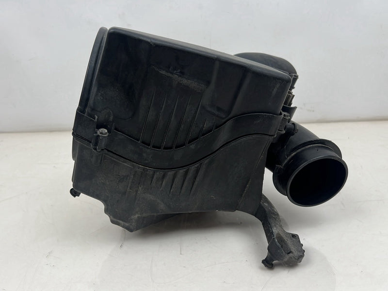 2013-2019 Ford Escape Air Filter Cleaner Box Housing CV61-9600 OEM #5462EM