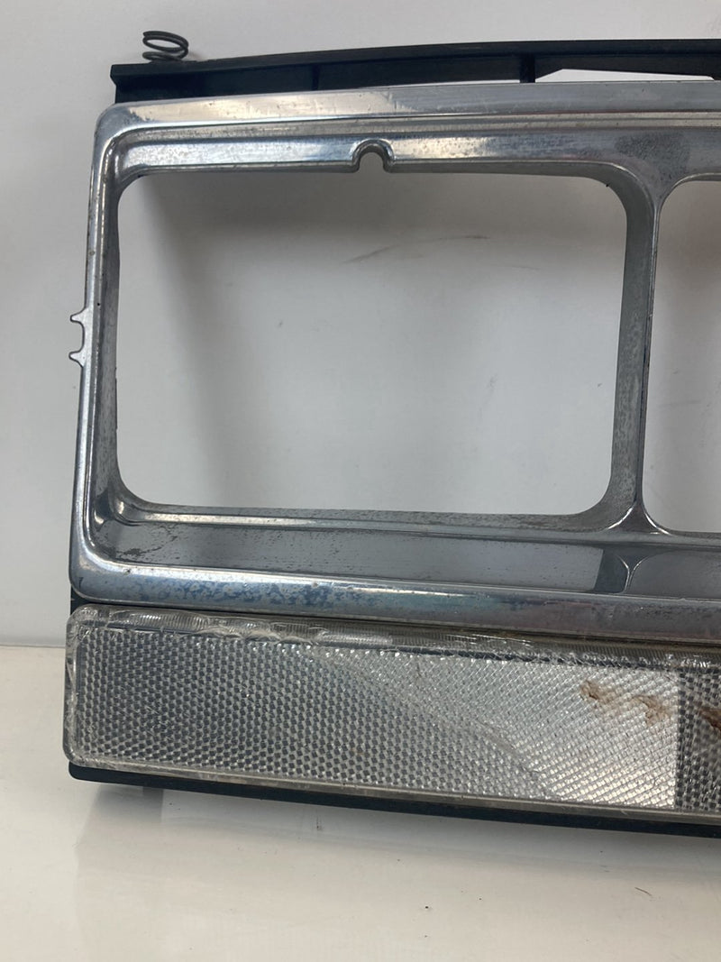 1975-1980 Volvo 244 Headlight Bezel Quad Brick RH Passenger Side OEM #4276M