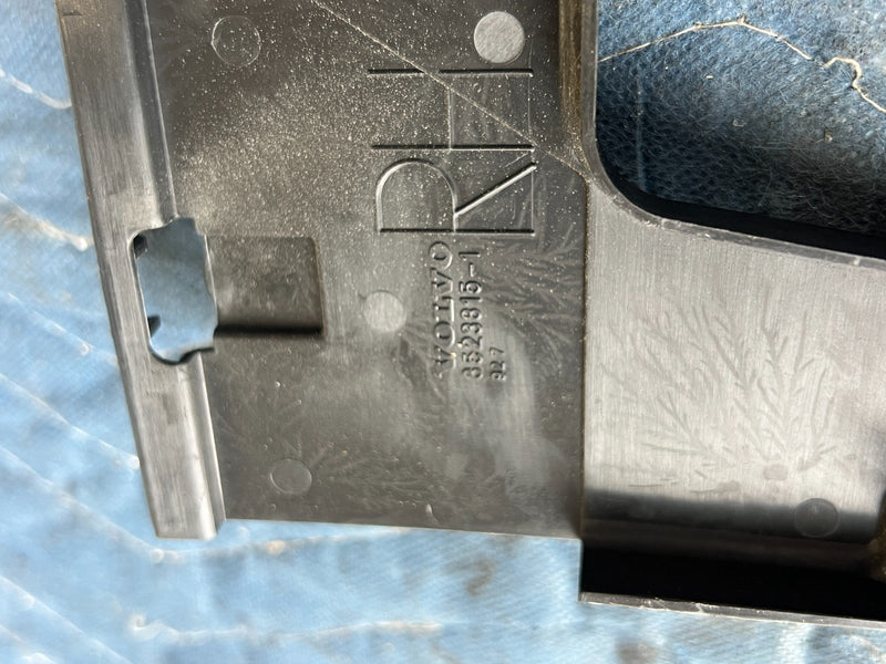 1989-1995 Volvo 740 940 Sedan Front Rear LH RH Door Lock Cover Casing OE #3847EM