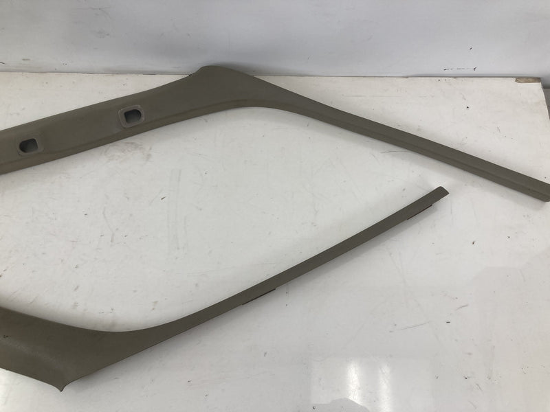 1995-1998 Chevrolet Silverado 2500 GMT400 A Pillar Trim 15707257 15952949 OEM
