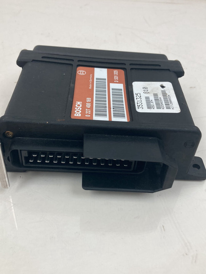 1986-1993 Volvo 240 Ignition Control Module Bosch Unit EZK 3531325 OEM #4755M