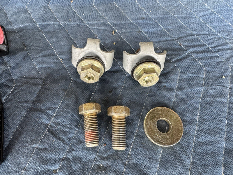 1986-1993 Volvo 240 244 Sedan Rear Seat Belt Retractor & Buckle Set OEM #4851E