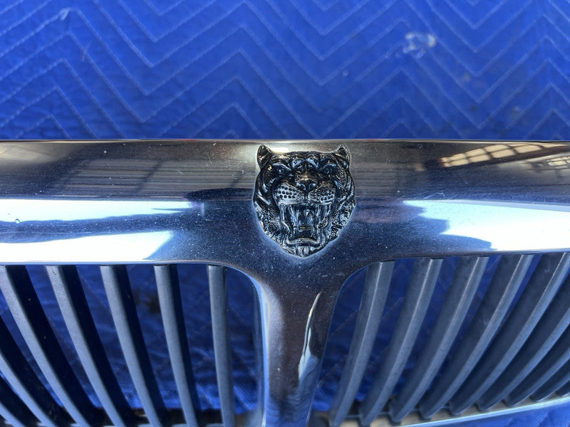 1998-2003 Jaguar XJR XJ8 X308 Front Chrome Grille Hood Trim HNC5504BB OEM #4645E