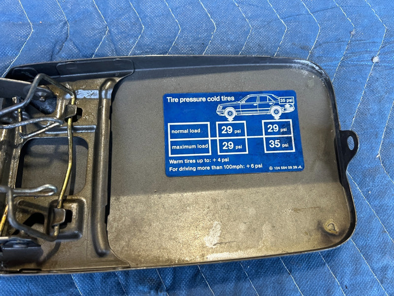 1986-1995 Mercedes 300D W124 Gray Fuel Diesel Door Lid Cover OEM #2648EM