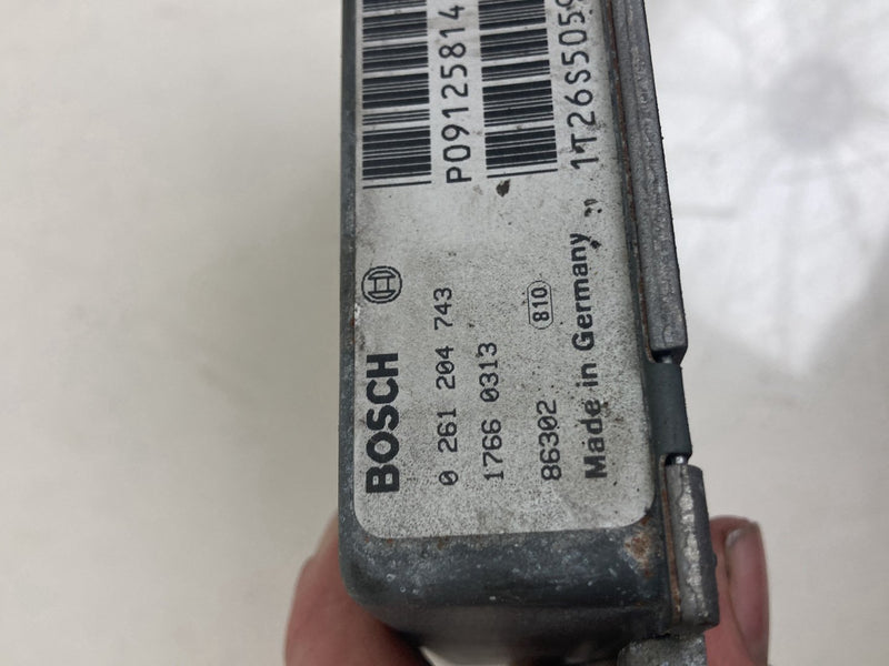 1998-2000 Volvo V70 Engine Control Module Bosch ECU P09125814 OEM #5176M