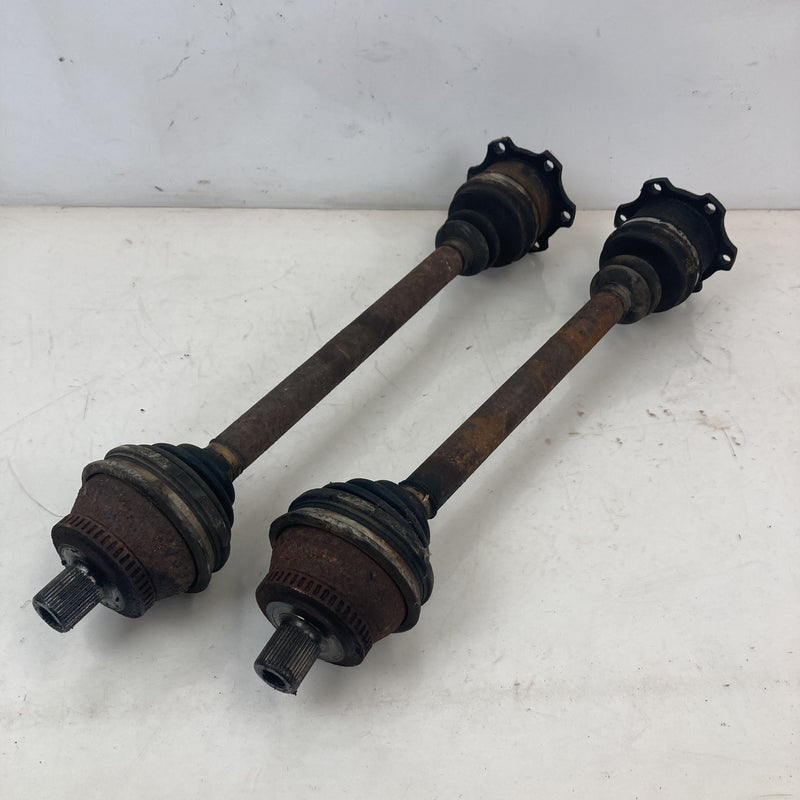 2001-2005 Volkswagen Passat Front CV Axle Bolts Manual AWD OEM #5518M