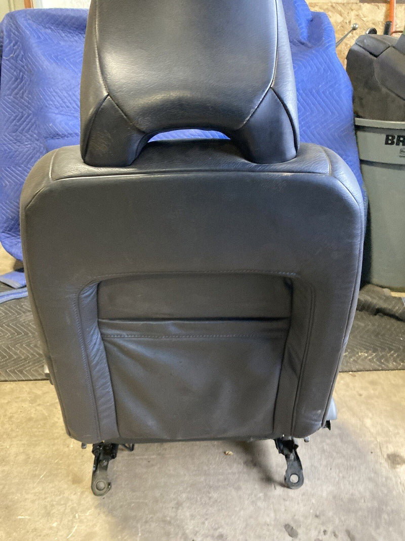 2004-2007 Volvo S60R V70R S60 Passenger Right Front Seat Blue Leather OEM #2832M