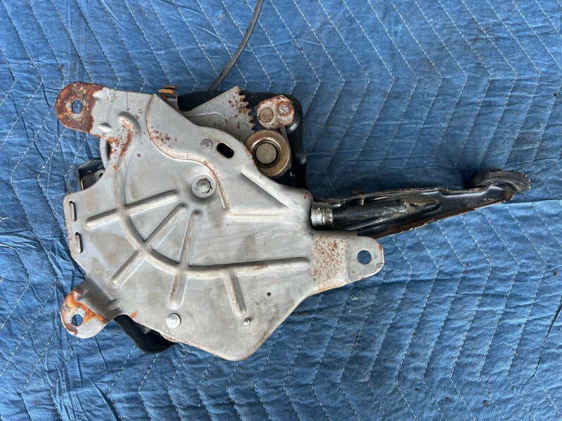 1999-2002 Chevy Silverado GM 1500 2500 Emergency Parking Brake Pedal OEM #1740CN